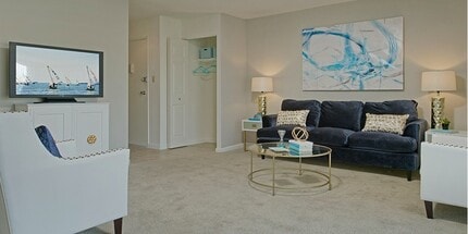 Park East Apartments in Baltimore, MD - Foto de edificio - Building Photo