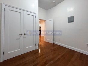 309 W 111th St in New York, NY - Building Photo - Building Photo