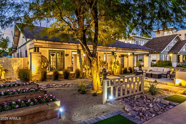 108 W Almeria Rd in Phoenix, AZ - Building Photo - Building Photo
