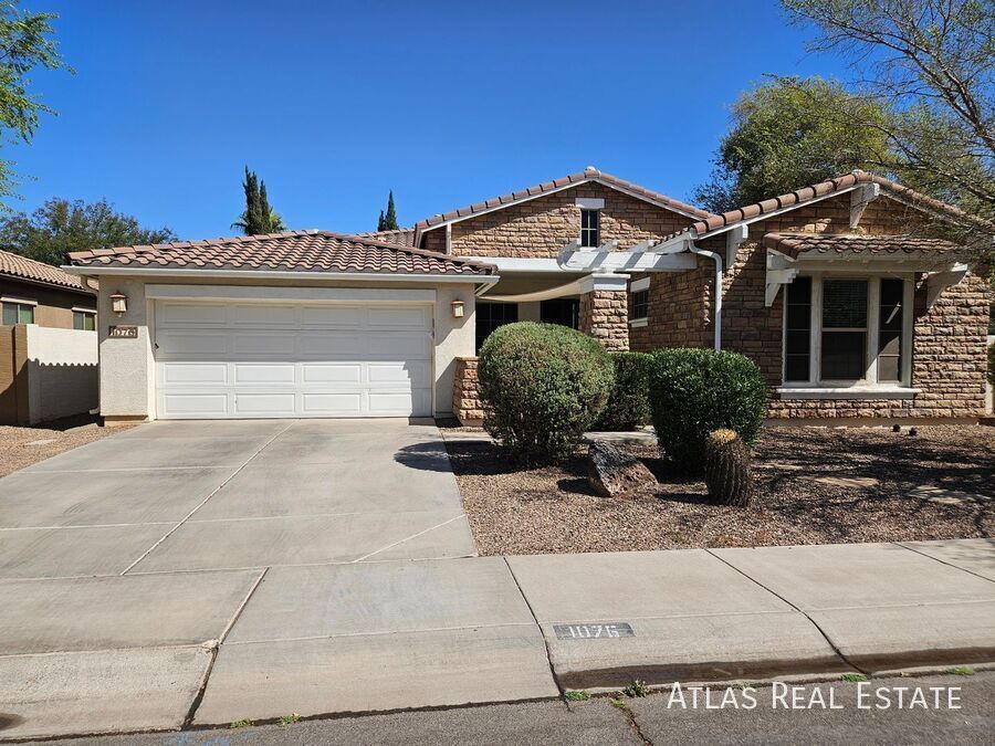 1076 E Phelps St in Gilbert, AZ - Building Photo