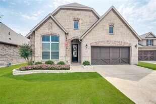 613 Race Dr in Heath, TX - Building Photo