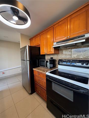 444 Nahua St in Honolulu, HI - Foto de edificio - Building Photo