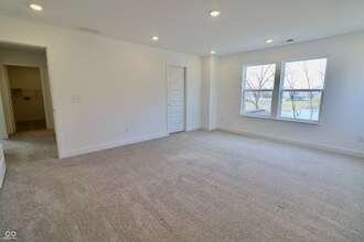 15925 Cobbs Crk Ln in Noblesville, IN - Building Photo - Building Photo