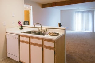 Fremont Landing in Springfield, MO - Building Photo