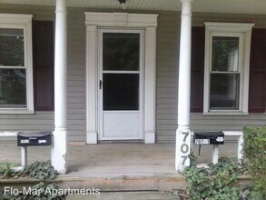 707 Congress St in Ypsilanti, MI - Building Photo - Building Photo