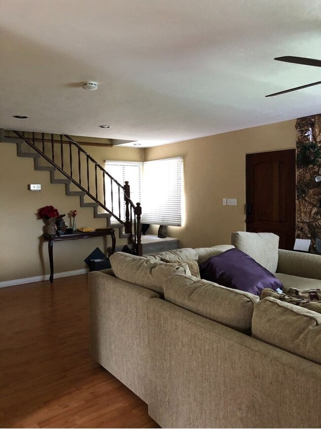 property at 1785 Dayton Dr