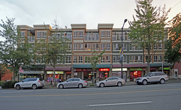 Granville Mansion in Vancouver, BC - Building Photo - Building Photo