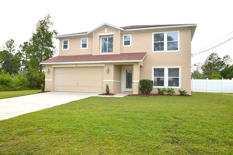 38 Russo Dr in Palm Coast, FL - Foto de edificio