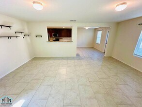 11935 Sitio Plains in San Antonio, TX - Building Photo - Building Photo