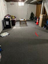 609 S Lucas St in Iowa City, IA - Foto de edificio - Building Photo