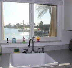 960 Apollo Beach Blvd, Unit 203 in Apollo Beach, FL - Building Photo - Building Photo