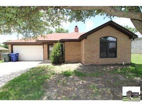 213 Bronc Dr in Copperas Cove, TX - Building Photo - Building Photo