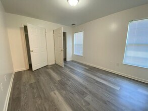 5669 Chrys St in Powder Springs, GA - Building Photo - Building Photo
