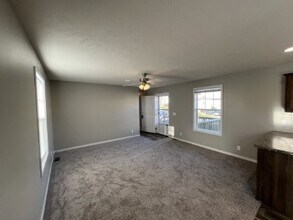 10610 State Rte 762 in Lockbourne, OH - Building Photo - Building Photo