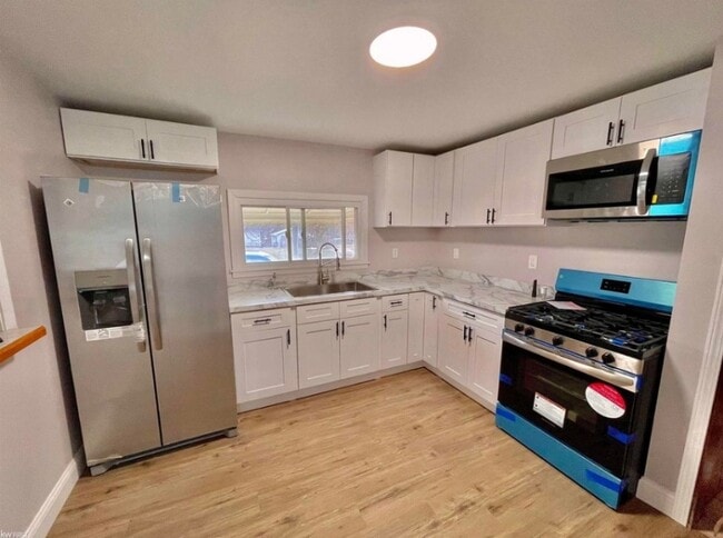 property at 1194 South St