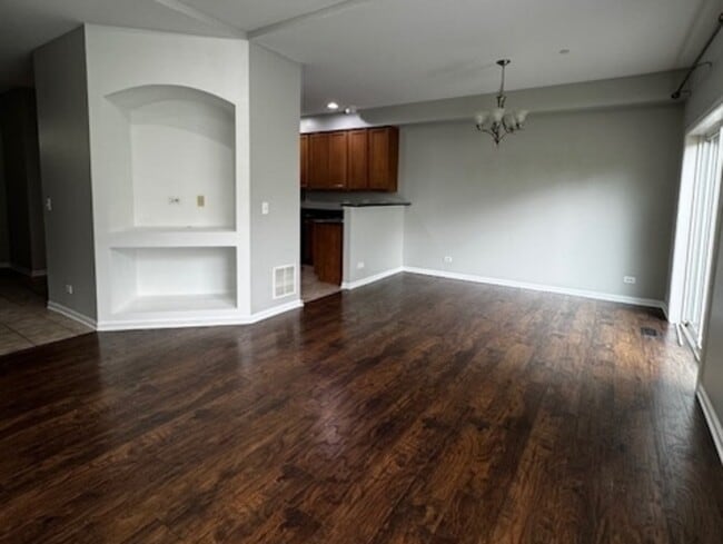 10007 Cummings St in Huntley, IL - Building Photo - Building Photo