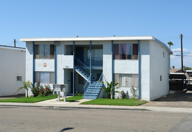 861 Jane Dr in Port Hueneme, CA - Foto de edificio - Building Photo