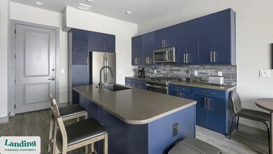 1215 Sawyer St in Houston, TX - Building Photo - Building Photo