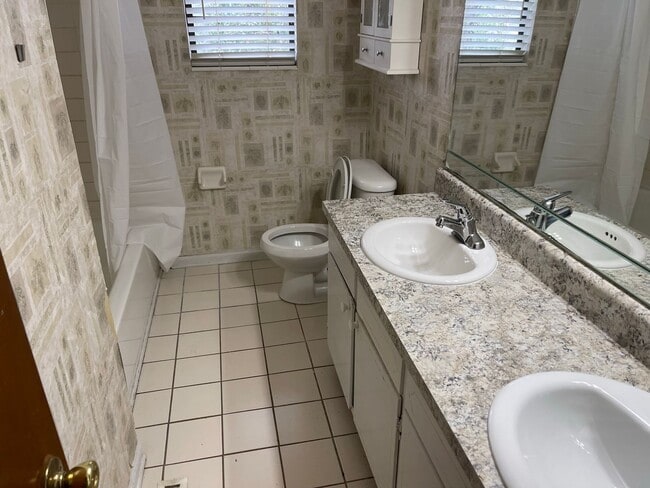 property at 1415 Pullen Rd