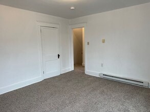 53 W Granada Ave in Hershey, PA - Building Photo - Building Photo