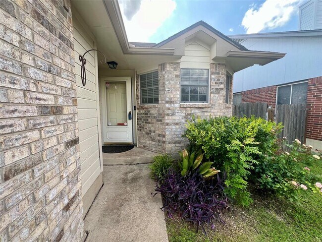 21304 Secretariat Ridge Ln in Pflugerville, TX - Building Photo - Building Photo