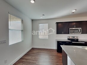 9140 Taft Point Ct in Las Vegas, NV - Building Photo - Building Photo