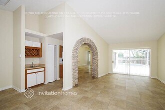 1279 Wyndham Pine Dr in Apopka, FL - Building Photo - Building Photo