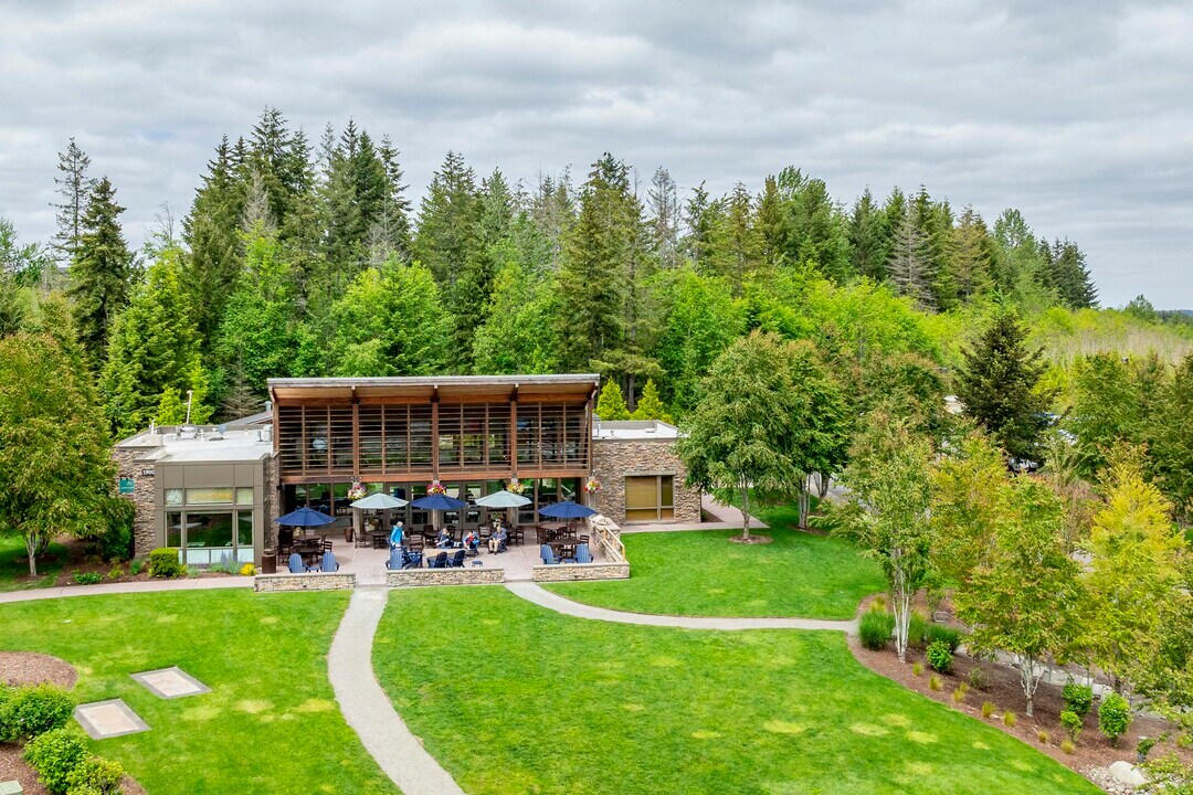 Tehaleh Blvd in Bonney Lake, WA - Foto de edificio