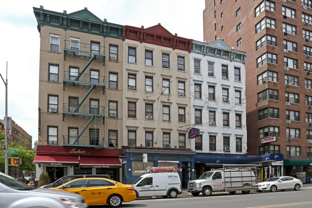 1479 York Ave in New York, NY - Building Photo