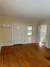 822 Hawthorn Ave in Royal Oak, MI - Building Photo - Building Photo
