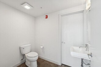 200 N 36th St in Seattle, WA - Building Photo - Building Photo