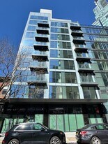 4262 Hunter St in Long Island City, NY - Building Photo