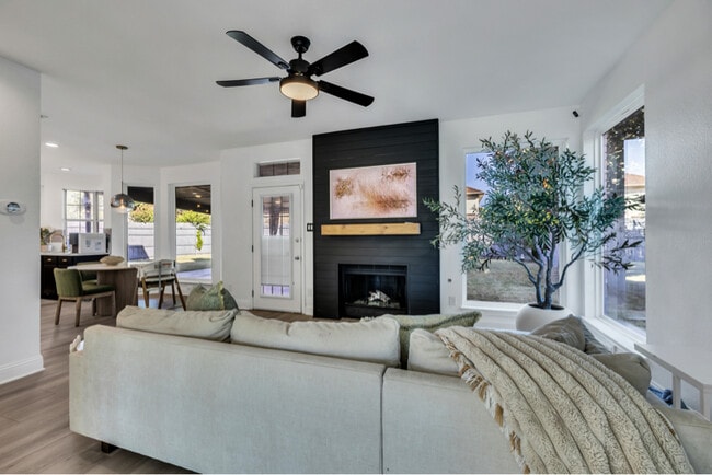 property at 409 Baldwin St