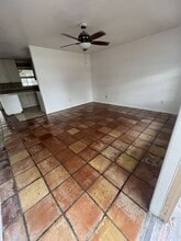 4655 Maraldo Ave in North Port, FL - Foto de edificio - Building Photo