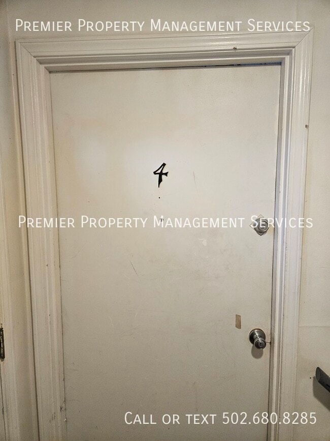 3706 Noblitt Dr in Louisville, KY - Building Photo - Building Photo