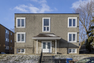 25 Boucherville St Apartments