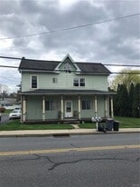 252 Main St in Walnutport, PA - Building Photo