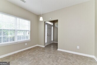 6717 Delaware Bend in Fairburn, GA - Building Photo - Building Photo
