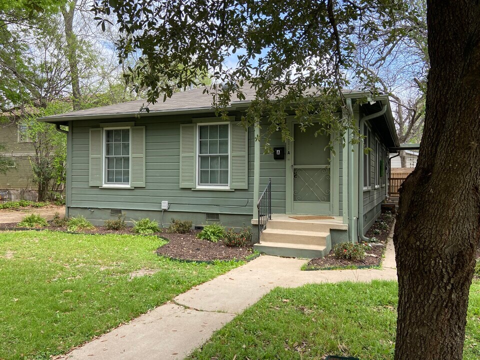 3911 Avenue F in Austin, TX - Building Photo