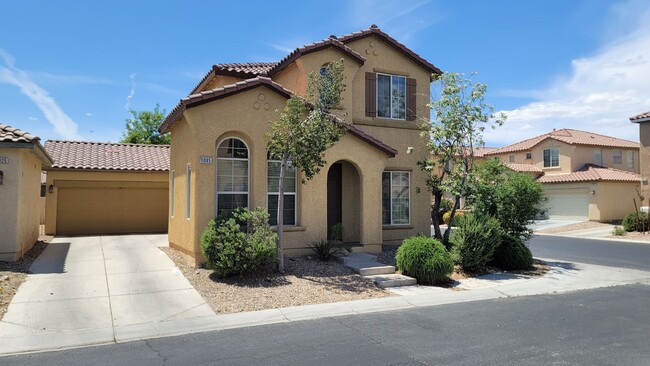 11005 Calamint Hills Ct in Henderson, NV - Building Photo - Building Photo