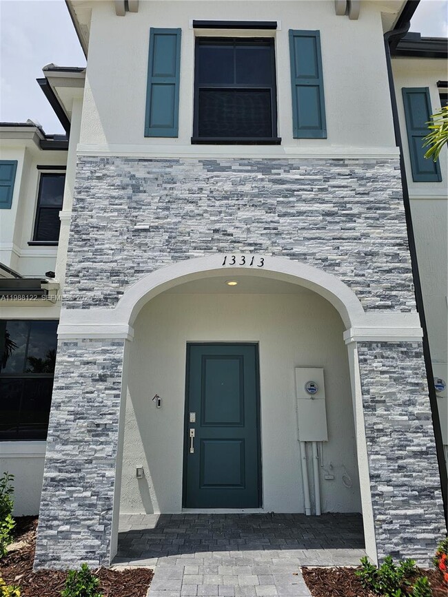 property at 13313 SW 285th St