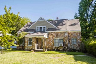 1742 North Pkwy, Unit 1 Bedroom — 1740 North Pkwy