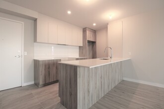 12025 Rue de Blois in Mirabel, QC - Building Photo - Building Photo