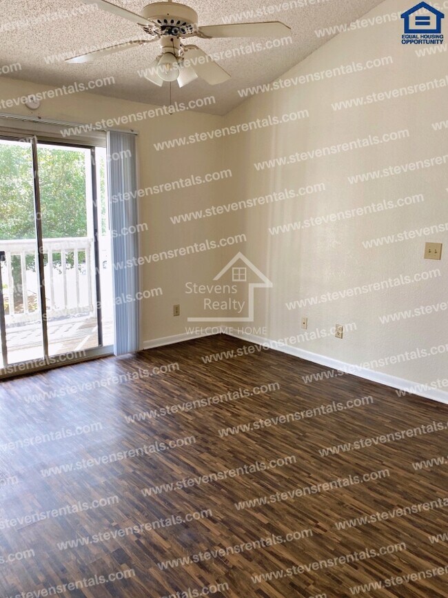 430 Oriole Dr in McMinnville, TN - Building Photo - Building Photo
