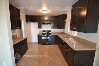 12561 Garber St in Los Angeles, CA - Foto de edificio - Building Photo