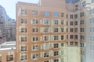 266 W 96th St in New York, NY - Building Photo - Building Photo