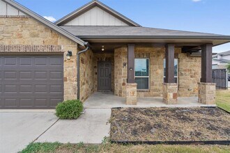 457 Red Matador Ln in Leander, TX - Building Photo - Building Photo