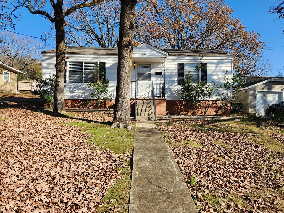 4412 West Dr in North Little Rock, AR - Building Photo