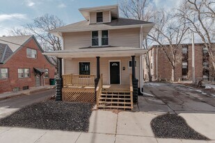 819 S 10th St in Lincoln, NE - Building Photo