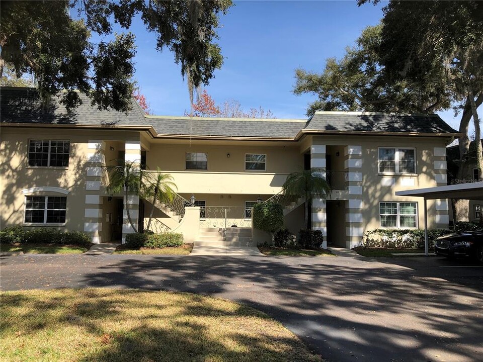 62 Country Club Dr in Largo, FL - Building Photo